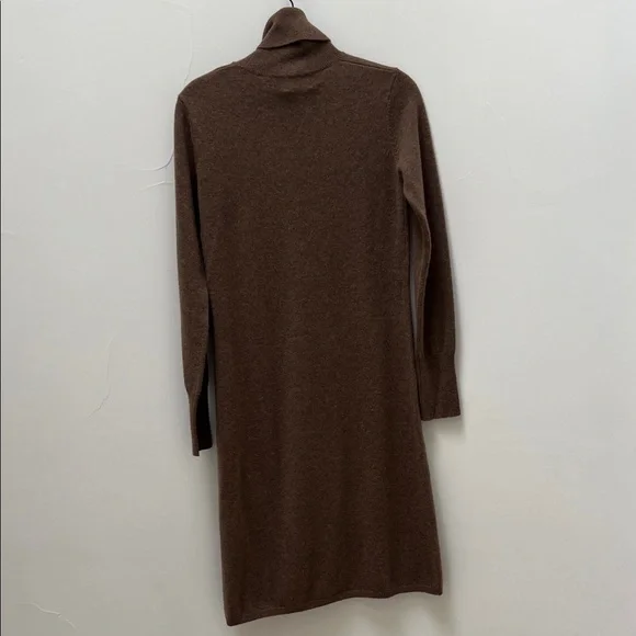Neiman Marcus Cashmere Turtleneck Sweater Dress - brown - Picture 6 of 6